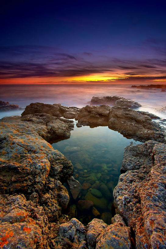 无人,竖图,室外,旅游,度假,美景,日落,英国,地平线,地形,景观,水平线,云,娱乐,风景,天空,自然,黄昏,享受,休闲,景色,放松,摄影,宁静,岩层,自然风光,北欧,坎布里亚,南格拉摩根郡,海滩,岩石,彩图,旅行,波斯考尔,布里真德