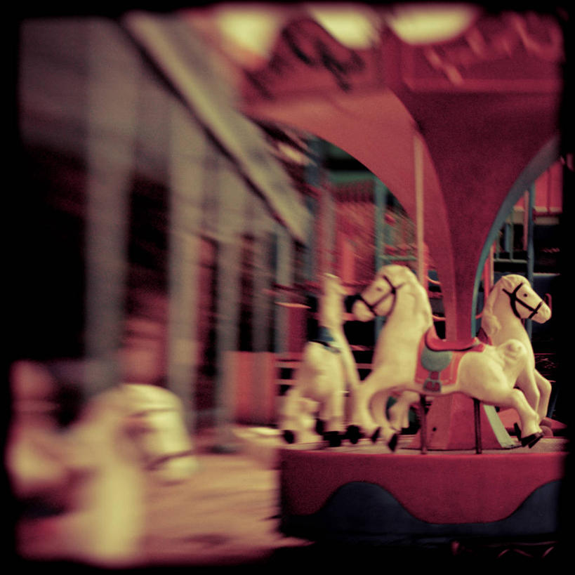 无人,方图,室外,白天,运动模糊,神秘,游乐场,马,菲律宾,艺术,摄影,文学,彩图,超现实主义,流派,艺术流派,奎松城