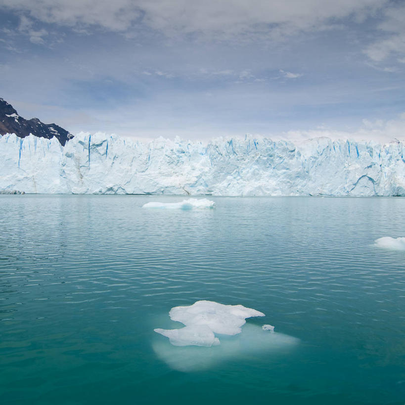 无人,横图,方图,室外,白天,美景,多云,冰,地形,景观,风景,自然,景色,寒冷,摄影,宁静,岩层,自然风光,莫雷诺冰川,圣克鲁斯省,岩石,彩图