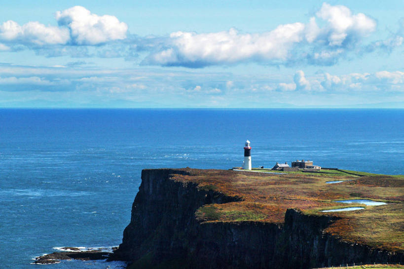 无人,横图,俯视,室外,旅游,度假,海洋,美景,道路,爱尔兰,英国,信息,岛,海岸线,景观,水平线,悬崖,云,灯塔,交通,方向,娱乐,蓝色,自然,享受,休闲,景色,大西洋,放松,摄影,引导,指导,指引,宁静,自然风光,航标,安特里姆郡,彩图,高角度拍摄,导航,独处