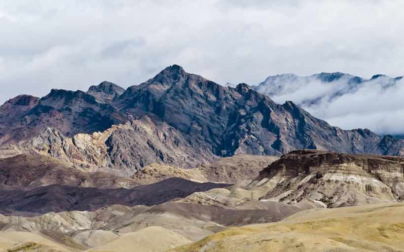 无人,横图,室外,白天,美景,沙漠,山脉,美国,沮丧,地形,景观,云,风景,自然,景色,摄影,宁静,加利福尼亚,自然风光,死亡谷国家公园,大盆地国家公园,地质学,盐滩,彩图