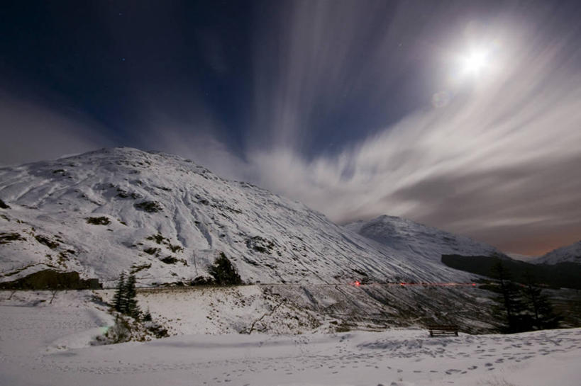 无人,横图,室外,长时间曝光,美景,山脉,雪,英国,地形,景观,冬天,月光,树,自然,景色,寒冷,摄影,宁静,自然风光,卷云,彩图