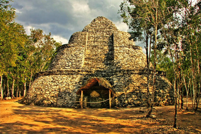 无人,横图,室外,白天,正面,建筑,日光,墨西哥,历史,废墟,树,金字塔,摄影,考古学,拉丁美洲,玛雅文明,肯他纳罗,墨西哥文化,彩图,过去