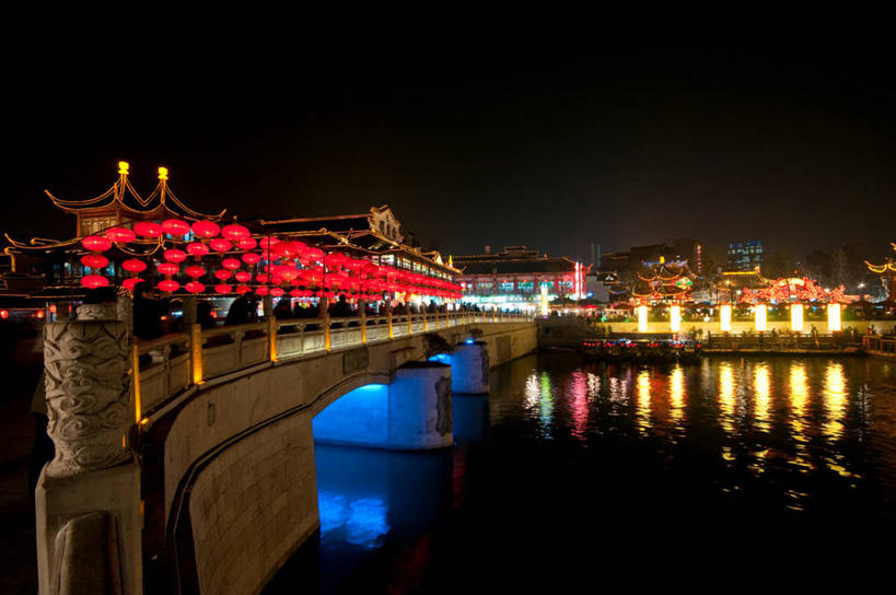 无人,横图,室外,夜晚,建筑,照明,南京,反射,灯笼,纸灯笼,水面,城镇,桥,联系,浙江省,灯具,摄影,照亮,照明设备,中国文化,彩图