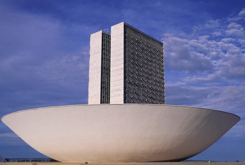 无人,建筑师,横图,室外,白天,仰视,建筑,巴西,首都,地标建筑,南美,摄影,宁静,南美洲,政府大楼,拉丁美洲,政府,美洲,政治,巴西联邦共和国,首府,亚美利加洲,南亚美利加洲,联邦区,巴西利亚,巴西里亚,奥斯卡.尼迈耶,尼迈耶,巴西文化,彩图,低角度拍摄,传统文化,国会