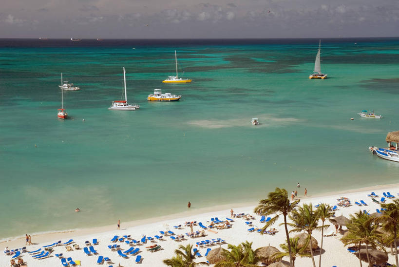 帆船,横图,俯视,航拍,室外,旅游,度假,海洋,日落,水,暴风雨,船,棕榈树,加勒比海,地形,云,游艇,自然,交通工具,夏天,休息,大西洋,放松,摄影,宁静,热带气候,鸟瞰,载具,海滩,彩图,高角度拍摄,双体船