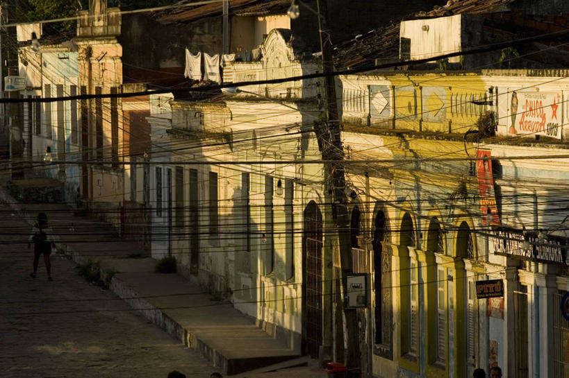 无人,横图,室外,白天,窗户,建筑,街道,巴西,电缆,电线杆,房屋,联系,南美,摄影,彩图,旅行,电力电缆