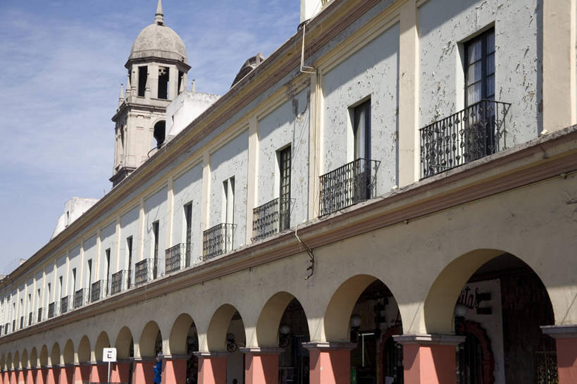 无人,横图,室外,白天,建筑,墨西哥,柱子,云,拱门,历史,废墟,天空,地标建筑,摄影,拉丁美洲,万里无云,墨西哥文化,彩图,旅行,传统文化,墨西哥州