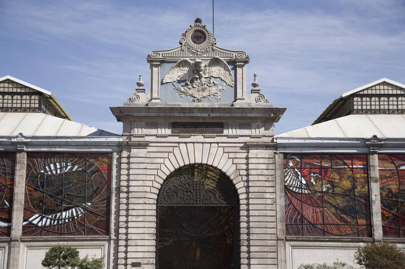 无人,横图,室外,白天,门,建筑,鹰,雕塑,墨西哥,雕像,云,拱门,门口,历史,废墟,天空,地标建筑,摄影,建造,拉丁美洲,墨西哥文化,彩图,旅行,传统文化,墨西哥州