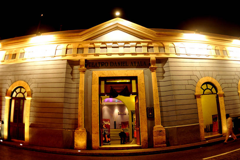 横图,室外,夜晚,夜生活,建筑,剧院,墨西哥,摄影,照亮,拉丁美洲,彩图,广角