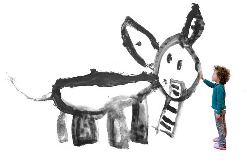 西方人,儿童,一个人,站,横图,白色背景,侧面,绘画,纯洁,西班牙,欧洲,欧洲人,仅一个女性,仅一个人,艺术,古典,休闲装,文化,小孩,工艺品,品味,仅一个小孩,可爱,童年,童趣,摄影,灵感,美术,创造力,高雅,作画,童真,烂漫,无邪,美学,想法,天真,女孩,女人,女性,白种人,孩子,卷发,象,触摸,彩图,影棚拍摄,女生