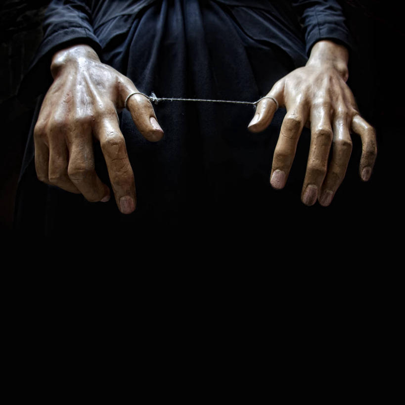 成年人,一个人,方图,特写,鱼眼镜头,西班牙,仅一个女性,黑色背景,雕像,摄影,怪异,巨人,想法,彩图,影棚拍摄