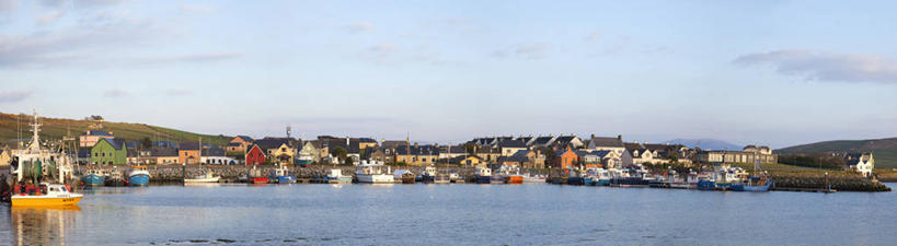 无人,横图,全景,室外,渔业,海洋,日落,山,水,船,爱尔兰,欧洲,河岸,云,城镇,天空,黄昏,春天,季节,运输,摄影,西欧,芒斯特省,爱尔兰共和国,丁格尔半岛,凯里郡,芒斯特,海滩,彩图,旅行,海港,爱尔兰文化