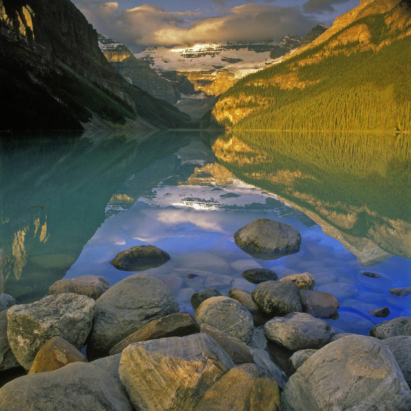 无人,方图,室外,白天,旅游,度假,湖,美景,山,水,加拿大,反射,景观,云,宏伟,娱乐,风景,天空,自然,享受,休闲,景色,放松,摄影,宁静,国家公园,自然风光,班夫国家公园,亚伯达,露易斯湖,岩石,彩图