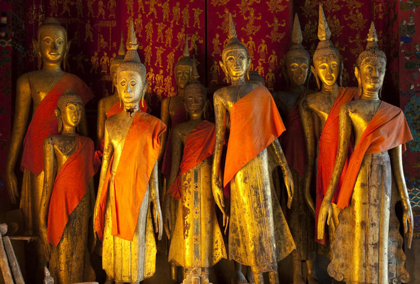 无人,寺庙,横图,室内,金属制品,雕塑,老挝,亚洲,金属,标志,雕像,符号,标识,佛,披肩,橙色,摄影,宗教,佛教,宗教建筑,琅勃拉邦,性别符号,灵性,彩图,男性符号