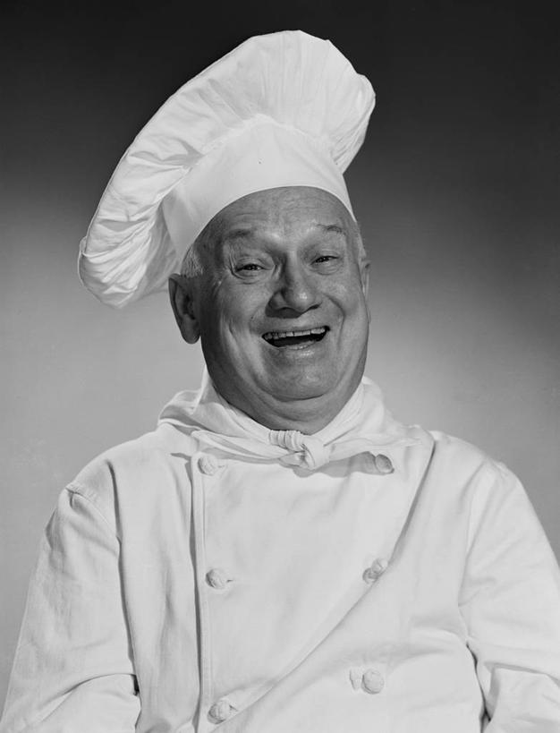 西方人,成年人,中年人,老年人,嘴,一个人,笑,竖图,黑白,制服,幸福,欧洲,欧洲人,仅一个男性,仅一个人,仅一个中年男性,古典,张嘴,人体,摄影,幽默,肖像,厨师服,张大嘴巴,男人,男性,中年男性,白种人,口,口腔,嘴巴,嘴唇,主厨,张开嘴,半身,影棚拍摄,欢乐