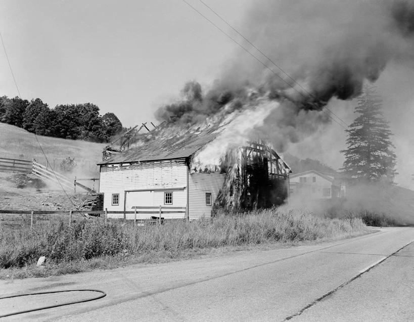 无人,横图,黑白,室外,白天,旅游,度假,美景,路,火,景观,燃烧,娱乐,自然,享受,休闲,烟,景色,放松,摄影,自然风光,损失