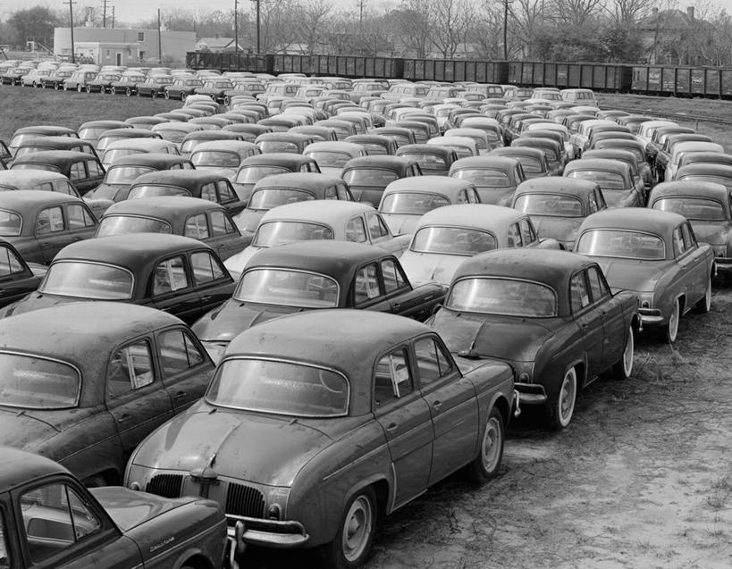 无人,横图,俯视,黑白,室外,白天,复古,汽车,美国,一排,许多,整齐,很多,排列,运输,摄影,北美,北美洲,队列,美洲,佛罗里达,佛罗里达州,佛州,阳光州,北亚美利加洲,亚美利加洲,标致,彭萨科拉,高角度拍摄,美利坚合众国