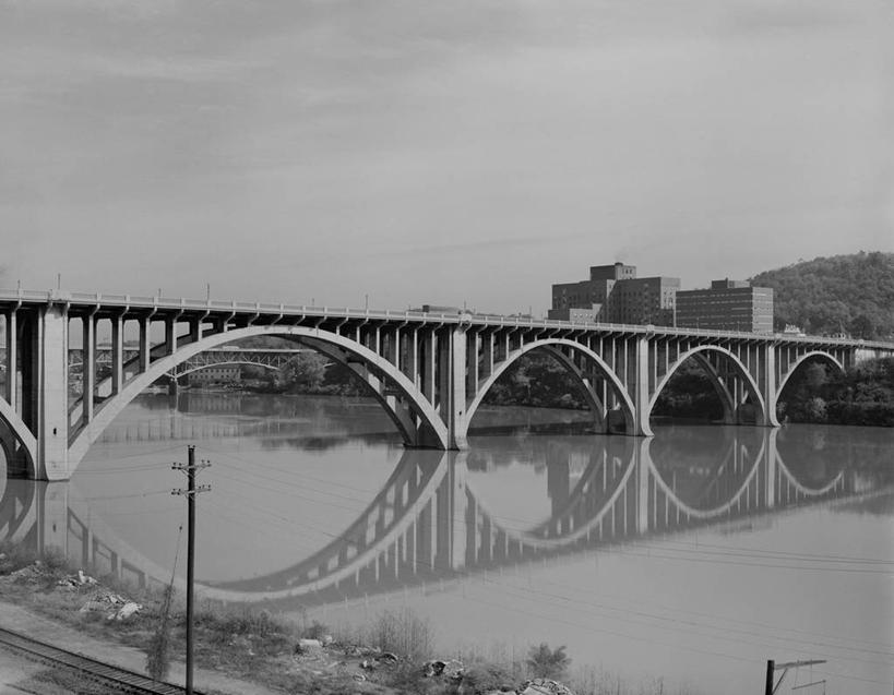 无人,横图,黑白,室外,白天,复古,河流,建筑,美国,反射,河岸,流水,拱桥,摄影,宁静,北美,北美洲,美洲,田纳西州,北亚美利加洲,亚美利加洲,田纳西,志愿之州,诺克斯县,县治,诺克斯维尔,美利坚合众国