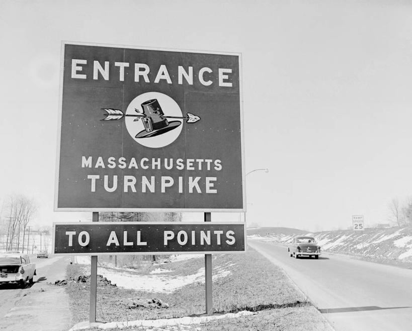 无人,横图,黑白,室外,白天,旅途,路,汽车,日光,美国,交通,摄影,英文字母,宁静,透视图,交通标志,马萨诸塞,贝德福德