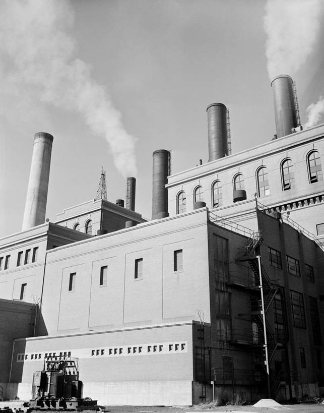 无人,竖图,黑白,室外,白天,仰视,建筑,美国,发电站,工业,摄影,能源,康涅狄格州,低角度拍摄