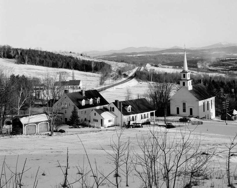 无人,教堂,横图,俯视,黑白,室外,白天,森林,山,路,美国,地平线,城镇,辽阔,地面,古典,风景,广阔,摄影,一望无际,北美,北美洲,延伸,美洲,新罕布什尔州,天地相交,北亚美利加洲,亚美利加洲,新罕布什尔,新罕布夏州,花岗岩州,花冈岩之州,滑雪之州,无边无际,一马平川,新英格兰,白山山脉,纽英仑,高角度拍摄,美利坚合众国