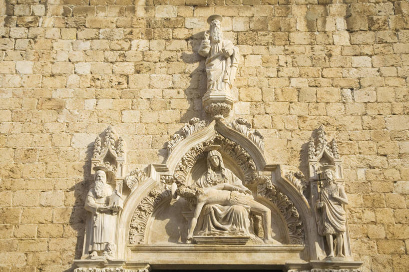 无人,横图,插画,室外,白天,数码,科技,建筑,雕塑,日光,克罗地亚,阴影,艺术,装饰,网络,标志,雕刻,雕像,符号,拱门,高光,几何,计算机图形,合成,图画,标识,砖墙,画,工艺品,地标建筑,摄影,宗教,纪念,尸体,部分,美术,电脑合成图,数码合成图,基督,基督教,合成图,天主教,主题,耶稣,漫画,陈列,圣玛丽,救世主,写实,具体,具象,功能,美学,性别符号,杜布罗夫尼克,基利斯督,弥赛亚,默西亚,尸身,遗体,圣人,达尔马提亚,彩图,尸首,男性符号,圣母怜子图