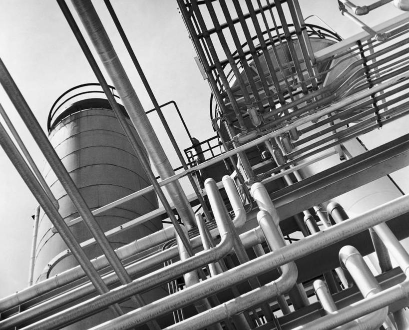 无人,工厂,横图,黑白,室外,白天,仰视,建材,金属制品,美国,金属,管子,北,管道,天空,钢管,炼油厂,工业,角度,摄影,能源,污染,石油工业,北美,建筑材料,特拉华,化石燃料,空气污染,低角度拍摄,制造厂,生产工厂,输油管道
