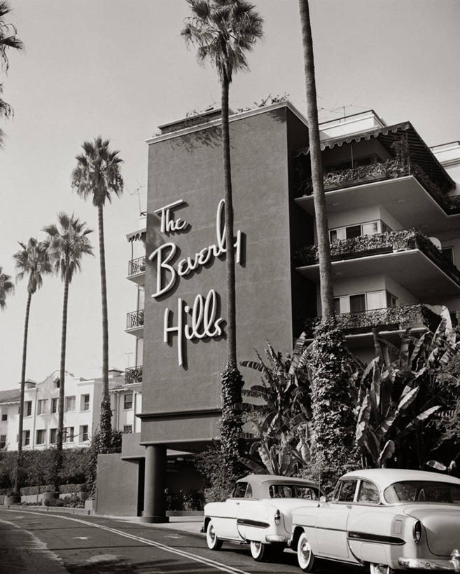 无人,竖图,室外,白天,城市,建筑,酒店,棕榈树,美国,地标建筑,摄影,北美,北美洲,加利福尼亚,美洲,加州,洛杉矶,加利福尼亚州,金州,黄金州,比佛利山庄,北亚美利加洲,亚美利加洲,贝弗利山,比华利山,天使之城,贝弗利山庄,比弗利山庄,彩图,县治,洛杉矶县,美利坚合众国,洛城