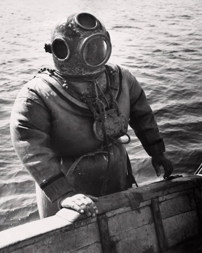 一个人,竖图,室外,白天,探险,运动,水,套装,朦胧,模糊,遮,遮掩,摄影,掩盖,遮挡,遮盖,掩饰,水中呼吸器,冒险,彩图,水肺潜水