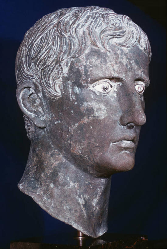 无人,竖图,插画,数码,科技,雕塑,阴影,黑色背景,网络,标志,符号,高光,几何,计算机图形,合成,图画,标识,画,一个,单个,皇帝,电脑合成图,数码合成图,权威,合成图,漫画,写实,具体,具象,性别符号,奥古斯都,彩图,影棚拍摄,男性符号