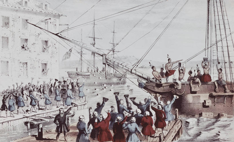 横图,插画,室外,白天,民族服装,绘画,数码,科技,海洋,建筑,船,美国,停靠,阴影,生气,艺术,网络,高光,几何,计算机图形,古典,合成,图画,历史,文化,画,工艺品,品味,抗议,美术,电脑合成图,数码合成图,高雅,合成图,停泊,群众,漫画,美国文化,波士顿,写实,具体,具象,美学,叛逆,美术工艺,彩图,传统服装,民俗服,海港,暴动,美国独立战争,波士顿倾茶事件