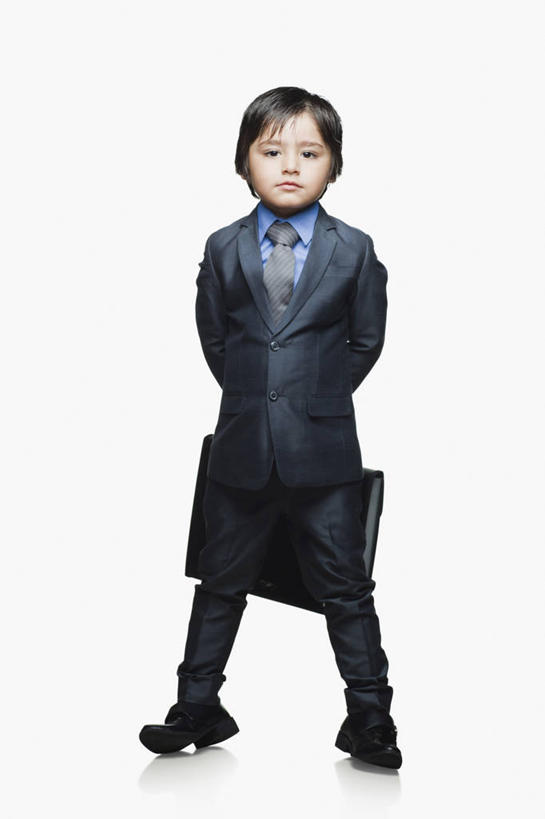 儿童,一个人,商务人士,商务男性,站,竖图,白色背景,正面,衬衫,商务,满意,纯洁,信心,仅一个男性,仅一个人,套装,公文包,领带,拿着,小孩,仅一个小孩,可爱,童年,童趣,摄影,高雅,享乐,肖像,商务装,工薪阶层,童真,渴望,烂漫,无邪,背手,榜样,天真,男孩,男人,男性,印度人,孩子,白领,上班族,彩图,影棚拍摄,衬衣,男生,传统文化
