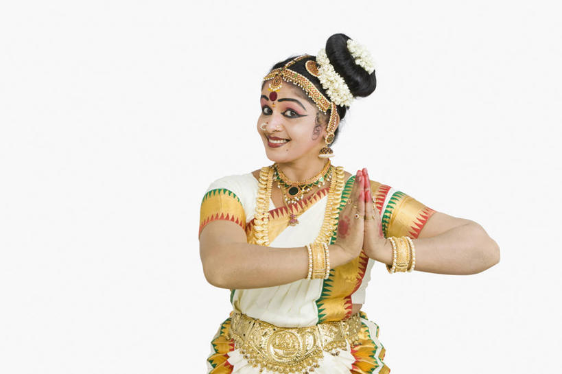 成年人,中年人,老年人,一个人,站,握手,横图,白色背景,正面,印度,仅一个女性,仅一个人,神话,白色,手势,仅一个中年女性,摄影,手印,肖像,掌印,印度文化,喀拉拉邦,印度教,女人,女性,中年女性,印度人,舞者,搀手,拉手,手拉手,手握手,半身,彩图,影棚拍摄,传统服装,打手势,传统文化