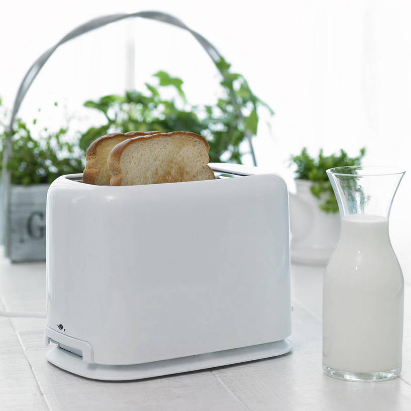 点心,面包,牛奶,无人,竖图,室内,特写,白天,正面,植物,阴影,朦胧,模糊,反射,电器,盆栽,影子,食品,面点,盆景,饮品,营养,吐司,面包机,饮食,玻璃制品,食物,糕点,饮料,两个,一个,绿色,白色,自然,玻璃瓶,瓶子,生长,单个,成长,法式面包,一瓶,乳制品,家电,家用电器,奶,牛乳,吐司面包,烘培,安神,彩图,烘烤,多士,听型面包,小家电