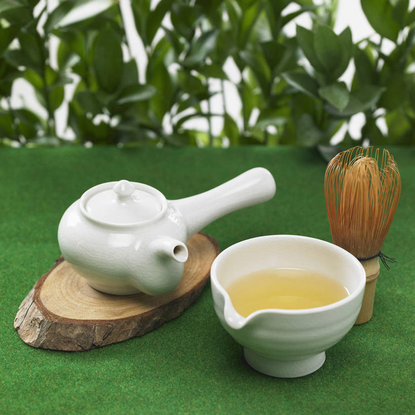 无人,方图,俯视,室内,特写,白天,幸福,茶,杯子,叶子,阴影,朦胧,模糊,反射,壶,影子,陶瓷,茶叶,绿叶,陶瓷制品,饮品,一杯,娱乐,水壶,一个,绿色,白色,茶壶,茶具,容器,水杯,花茶,享受,休闲,温馨,嫩叶,放松,乐趣,保健,养生,单个,茶筅,花草茶,舒适,茶叶搅拌器,香花茶,香片,熏花茶,叶,叶片,茶杯,彩图,高角度拍摄