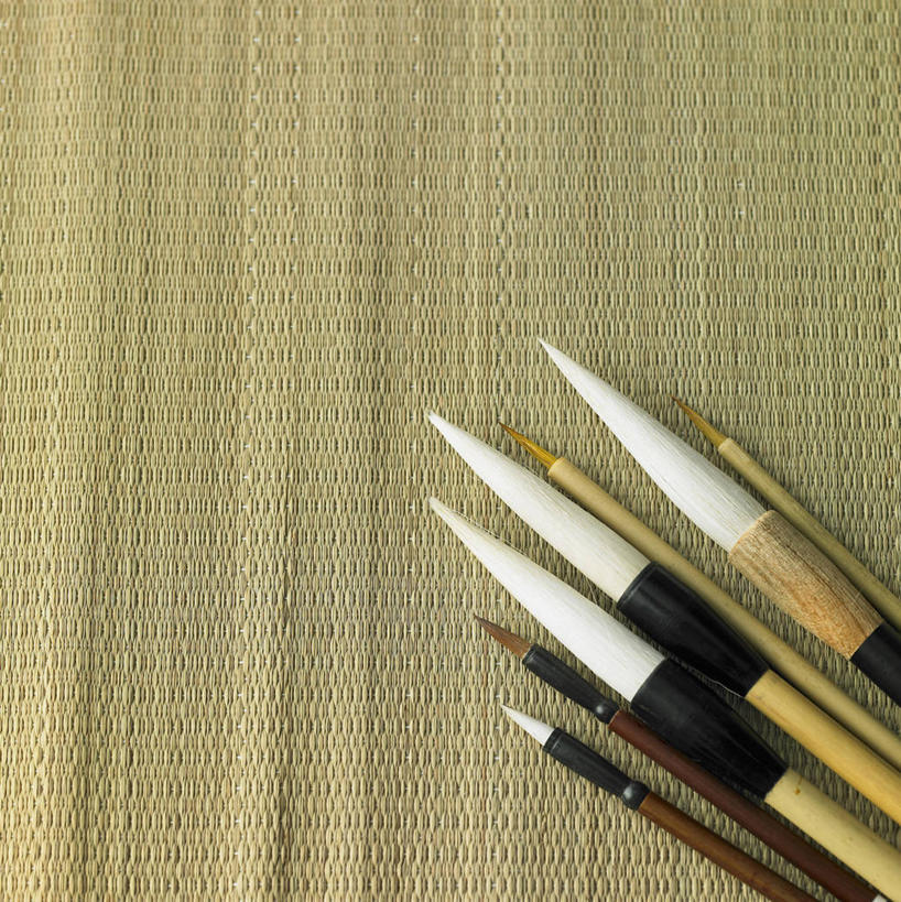 无人,竖图,俯视,室内,特写,白天,静物,一堆,许多,阴影,堆叠,堆积,反射,笔,毛笔,影子,办公用品,很多,文具,学习用品,堆,文具用品,彩图,高角度拍摄