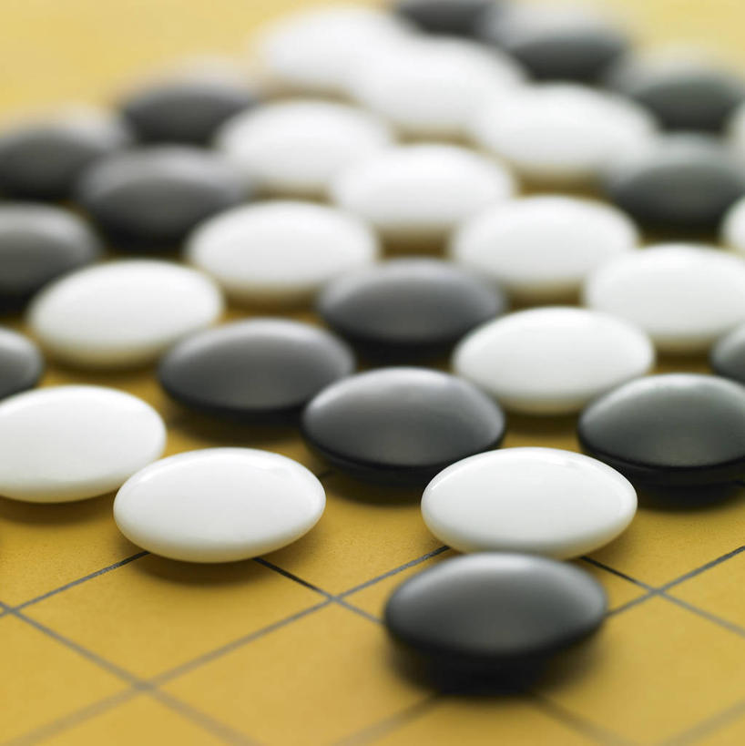 无人,竖图,室内,特写,白天,正面,游戏,快乐,比赛,竞争,静物,许多,阴影,朦胧,模糊,反射,影子,很多,玩,娱乐,白色,黑色,休闲,棋盘,益智,摄影,影棚,活动,发泄,消遣,智力,围棋,宣泄,玩耍,嬉戏,彩图,影棚拍摄,拍摄