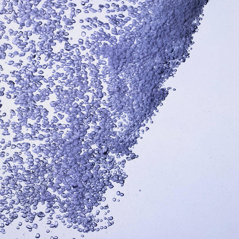 无人,竖图,室内,特写,白天,正面,水,波纹,透明,液体,气泡,水滴,涟漪,漩涡,旋转,水泡,水珠,紫色,水纹,泡泡,摄影,影棚,旋涡,圆弧,彩图,影棚拍摄,拍摄