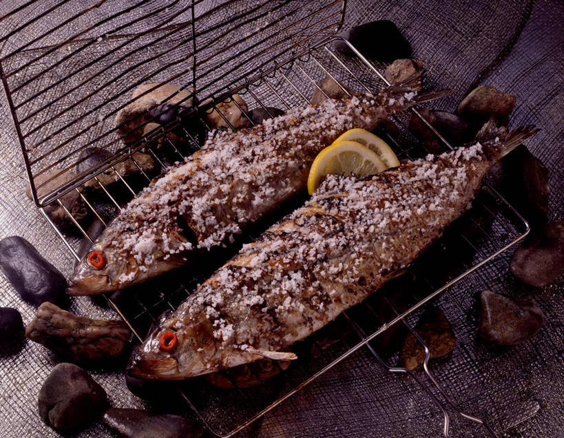 无人,横图,俯视,室内,特写,白天,烹饪,烘焙,餐桌,桌子,柠檬,水果,金属制品,一堆,切开,阴影,堆叠,堆积,新鲜,反射,金属,影子,调料,肉,生食,盐,鱼肉,料理,食品,果实,调味品,韩式,调味料,菜肴,美食,肉类,食盐,架子,食物,一个,切,佳肴,有机食品,绿色食品,单个,餐台,堆,韩国料理,剖面,肉食,韩国菜,韩式料理,切面,冷却,冷却架,益母果,柠檬片,柠果,彩图,高角度拍摄