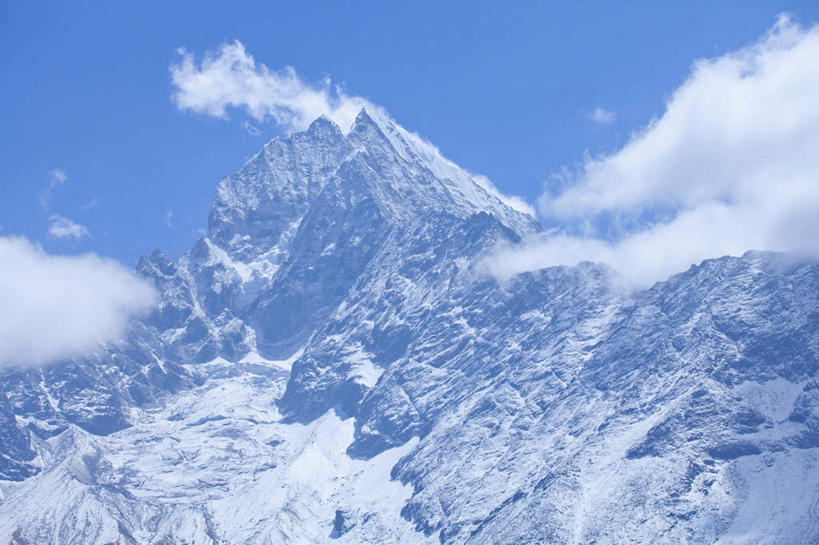 无人,公园,横图,室外,白天,正面,旅游,度假,石头,美景,山,雪,雪山,大雪,珠峰,尼泊尔,亚洲,阴影,光线,石子,影子,冰,积雪,景观,山峰,悬崖,雪景,云,云朵,冬季,冬天,山峦,云彩,娱乐,蓝色,白云,蓝天,天空,阳光,自然,天,享受,休闲,景色,放松,寒冷,晴朗,冰冷,国家公园,自然风光,南亚,尼泊尔王国,珠穆朗玛峰,严寒,冰凉,酷寒,凛冽,凛凛,极冷,绝壁,圣母峰,珠穆朗玛,萨加玛塔国家公园,萨加玛塔峰,专区,石块,岩石,晴空,彩图,萨加玛塔专区,索卢坤布县,唐瑟古峰