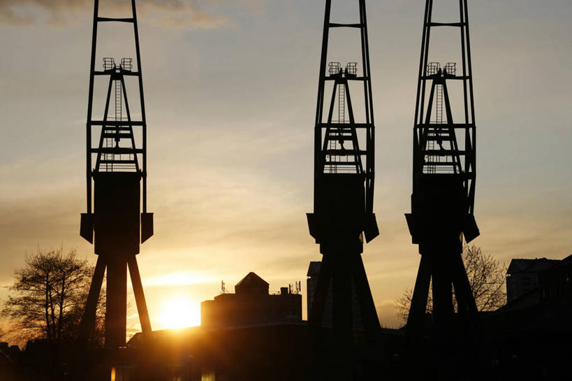 无人,银行,办公室,横图,夜晚,水,城市,建筑,摩天大楼,英国,反射,光,首都,图像,英格兰,黄昏,金融,摄影,照亮,照明设备,金丝雀码头,金融区,彩图