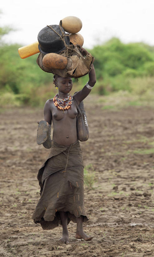 儿童,成年人,站,横图,室外,白天,农业,项链,非洲,埃塞俄比亚,珠子,乡村,摄影,牧人,女人,彩图,传统服装,雷鬼头,传统文化