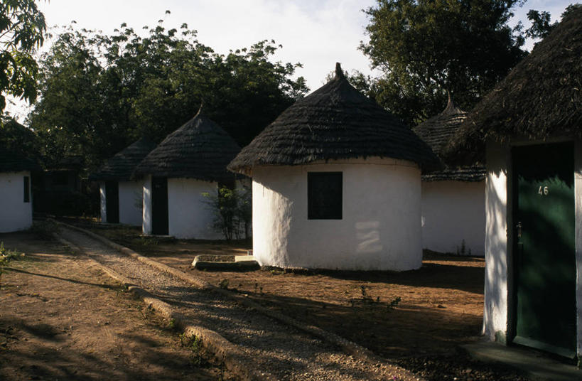 一个人,码头,横图,室外,河流,船,客轮,非洲,冈比亚,社区,运输,摄影,西非,彩图