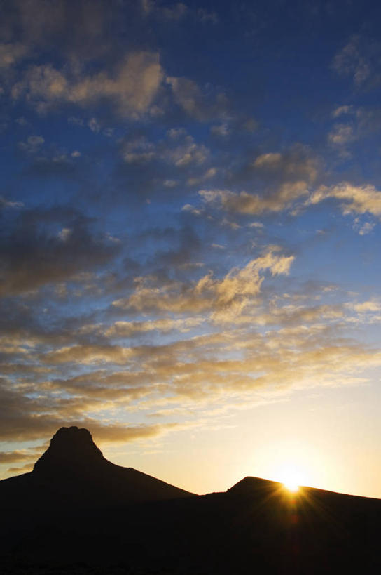 无人,横图,室外,美景,山,山脉,澳大利亚,地形,景观,山顶,历史,蓝色,风景,天空,自然,景色,摄影,宁静,国家公园,自然风光,塔斯马尼亚,澳大拉西亚,彩图,罢工