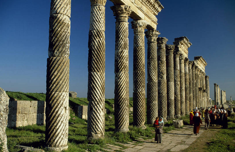 无人,横图,旅游,建筑,叙利亚,行人,游客,游人,化石,柱子,历史,路人,旅客,废墟,地标建筑,摄影,考古学,过客,彩图,阿帕米亚