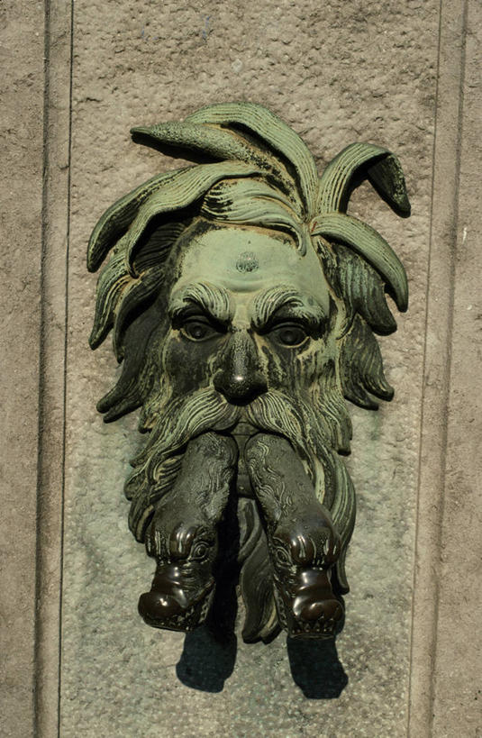 成年人,无人,竖图,建筑,喷泉,比利时,欧洲,艺术,装饰,艺术品,图像,人体,摄影,青铜,布鲁日,法兰德斯,美术工艺,男人,彩图