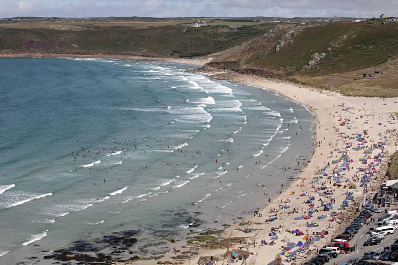 游泳,横图,室外,旅游,度假,海浪,海洋,英国,行人,游客,游人,沙子,海岸线,海湾,英格兰,路人,旅客,波浪,夏天,摄影,群众,过客,海滩,彩图,旅行,西南英格兰,名声