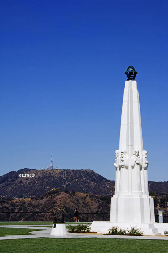 无人,公园,竖图,旅游,山,城市,雕塑,美国,标志,雕像,地形,纪念碑,蓝色,风景,天空,摄影,纪念,留念,北美,北美洲,加利福尼亚,美洲,怀念,加州,好莱坞,洛杉矶,加利福尼亚州,金州,黄金州,北亚美利加洲,亚美利加洲,荷里活,信函,格里菲斯公园,天使之城,彩图,旅行,县治,洛杉矶县,美利坚合众国,洛城