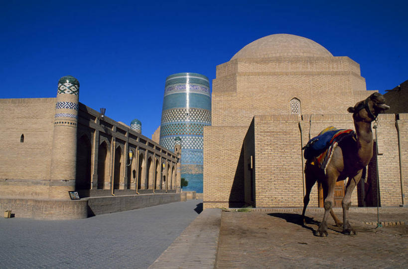 无人,竖图,室外,山,路,秘鲁,小路,山谷,南美,摄影,南美洲,山脊,拉丁美洲,美洲,秘鲁共和国,库斯科,首府,亚美利加洲,南亚美利加洲,玉米之仓,安地斯山脉,库斯科省,彩图,旅行,库斯科大区